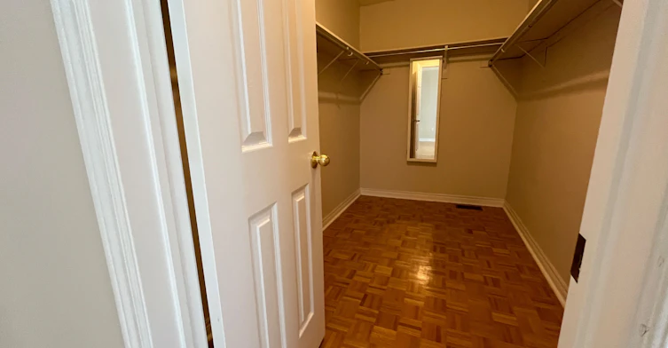 69 Loredana Court, Richmond Hill, ON, L4C 0P2 - 7