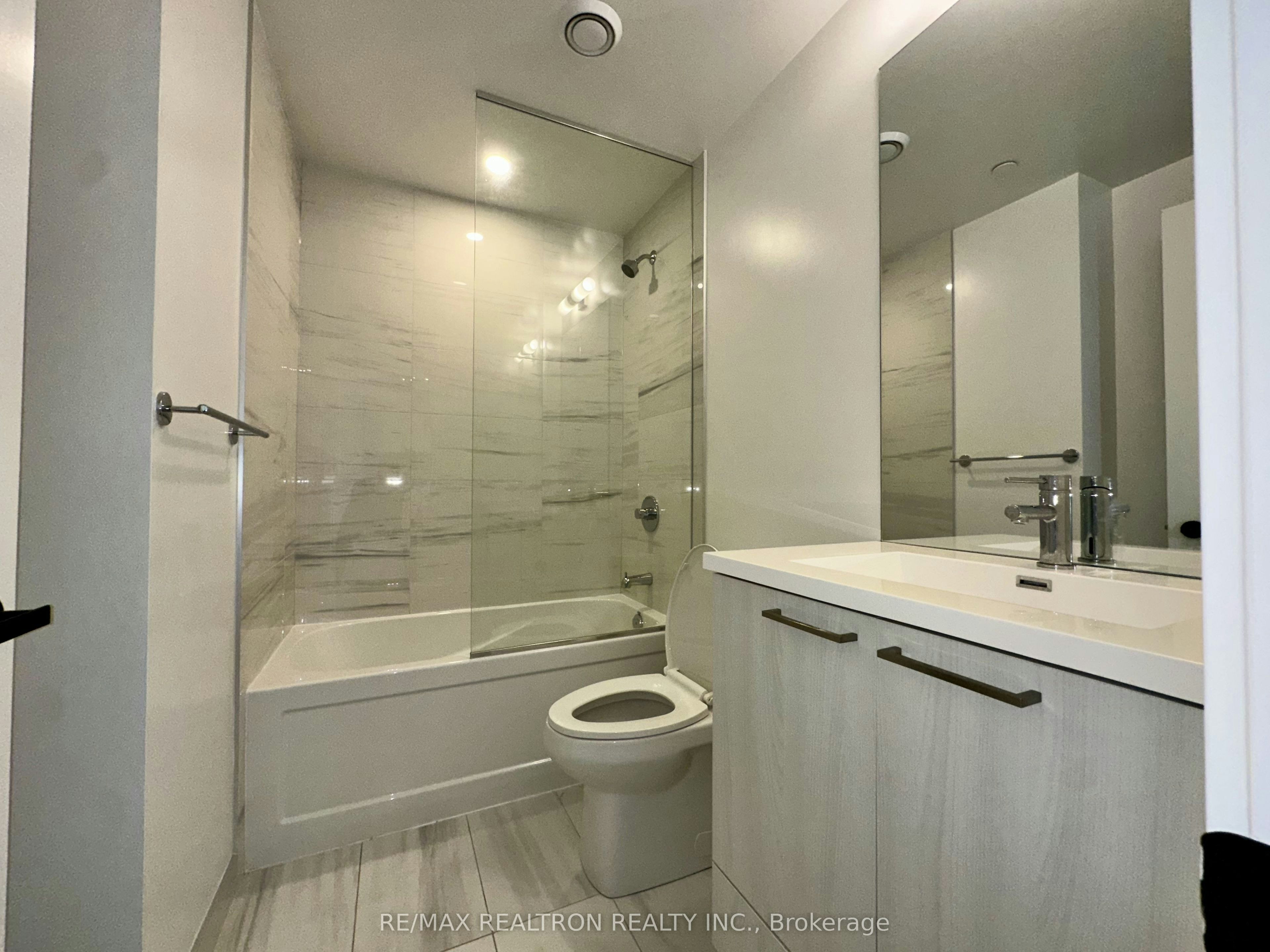 4808-195 Commerce Street E, Vaughan, ON, L4K 0P9 - 5