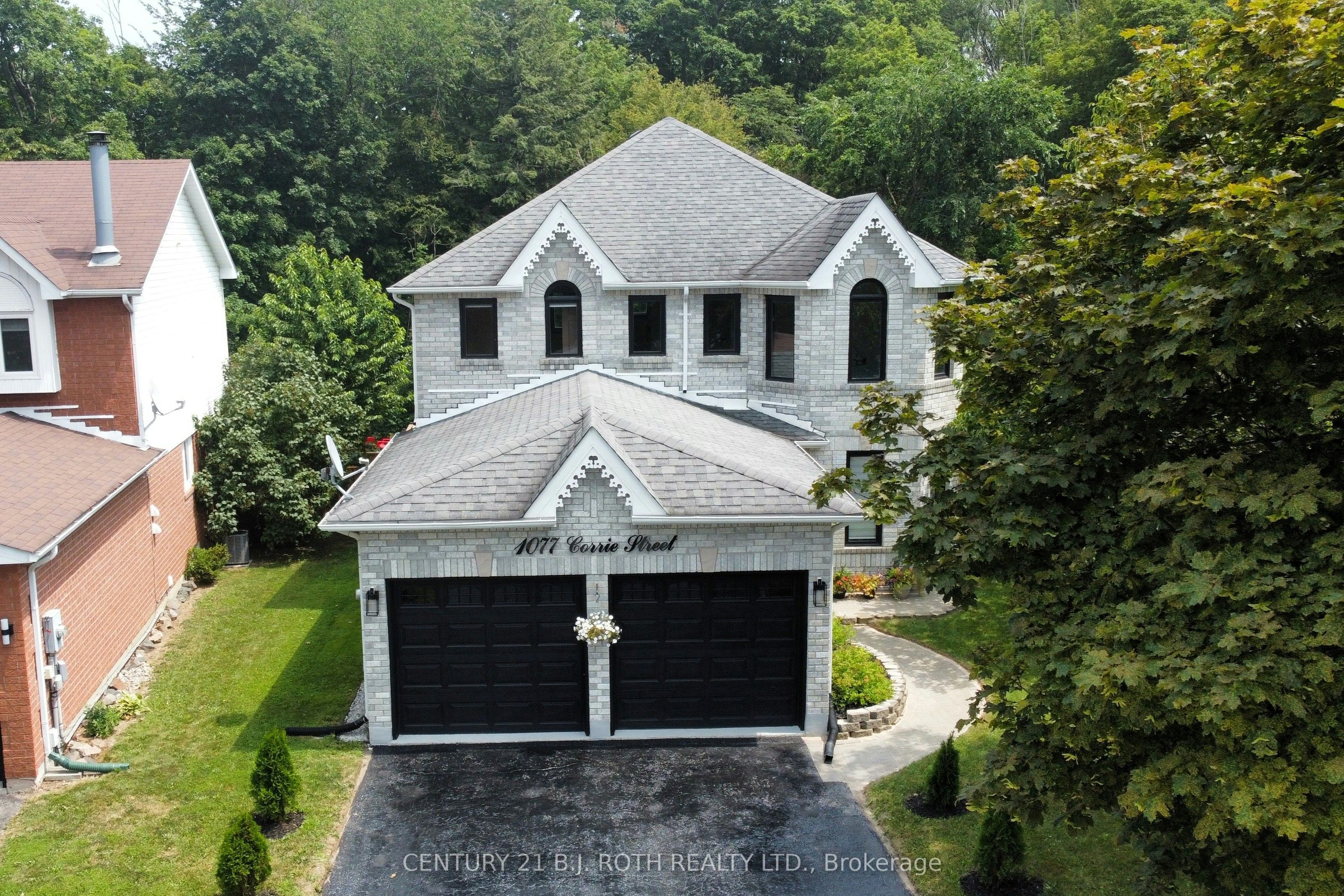 1077 Corrie Street, Innisfil, ON, L9S 1T7