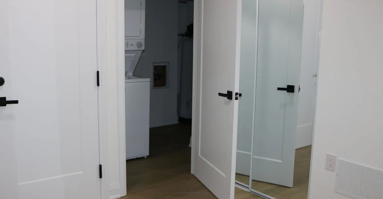 Basement-131 Trammel Drive, Vaughan, ON, L4H 0W2 - 6