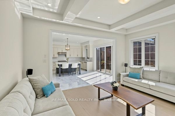 81 Kinburn Crescent, Vaughan, ON, L3L 0E9 - 21