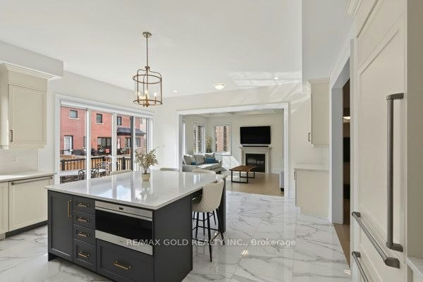 81 Kinburn Crescent, Vaughan, ON, L3L 0E9 - 17