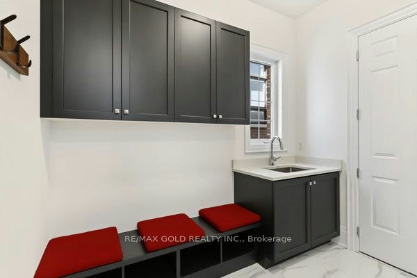 81 Kinburn Crescent, Vaughan, ON, L3L 0E9 - 22