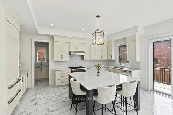 81 Kinburn Crescent, Vaughan, ON, L3L 0E9 - 14