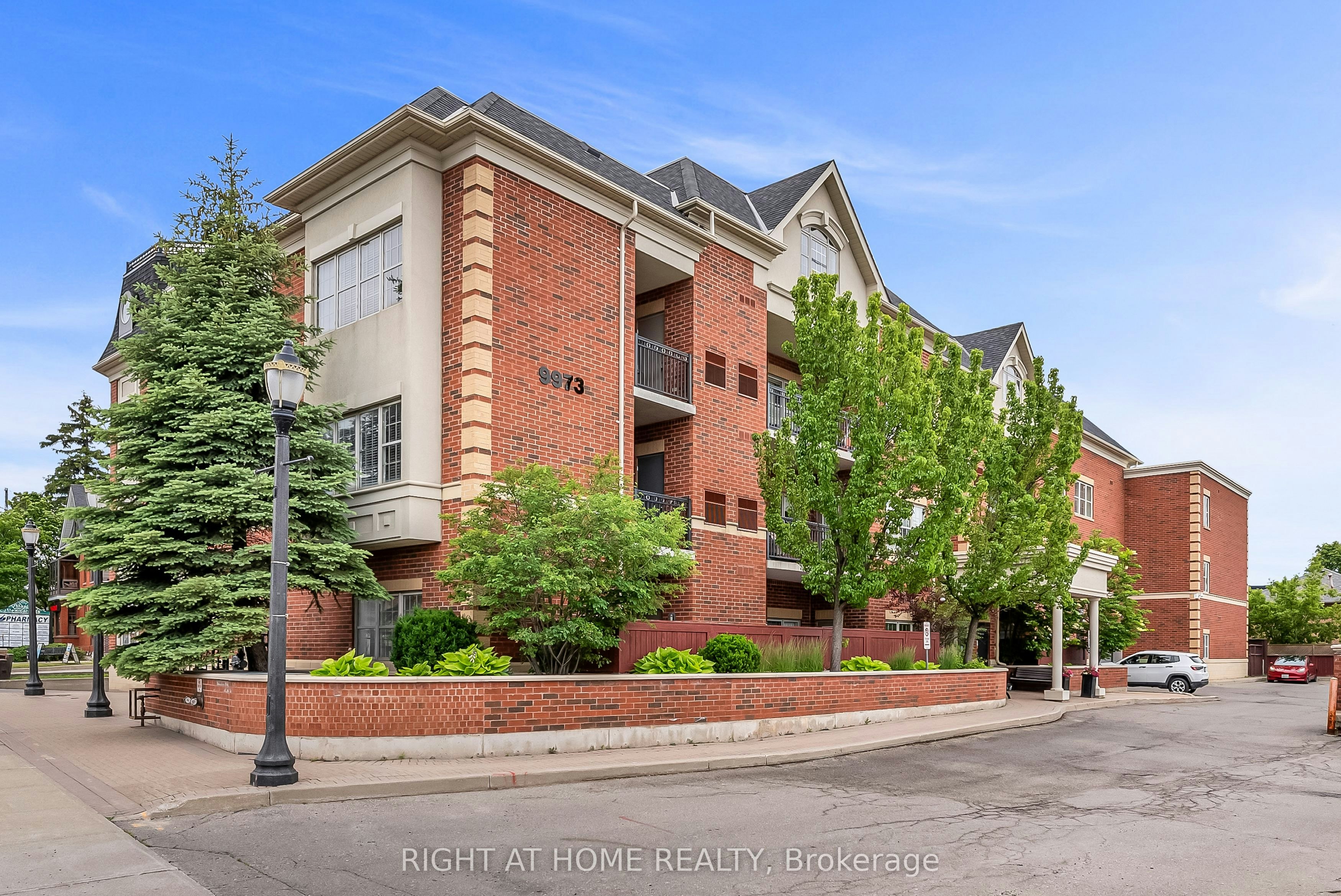 206-9973 Keele Street, Vaughan, ON, L6A 3Y5