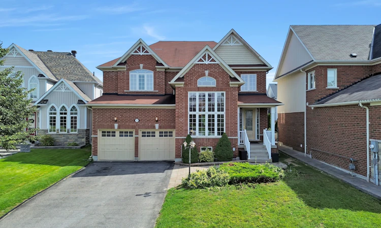 13 Lions Court