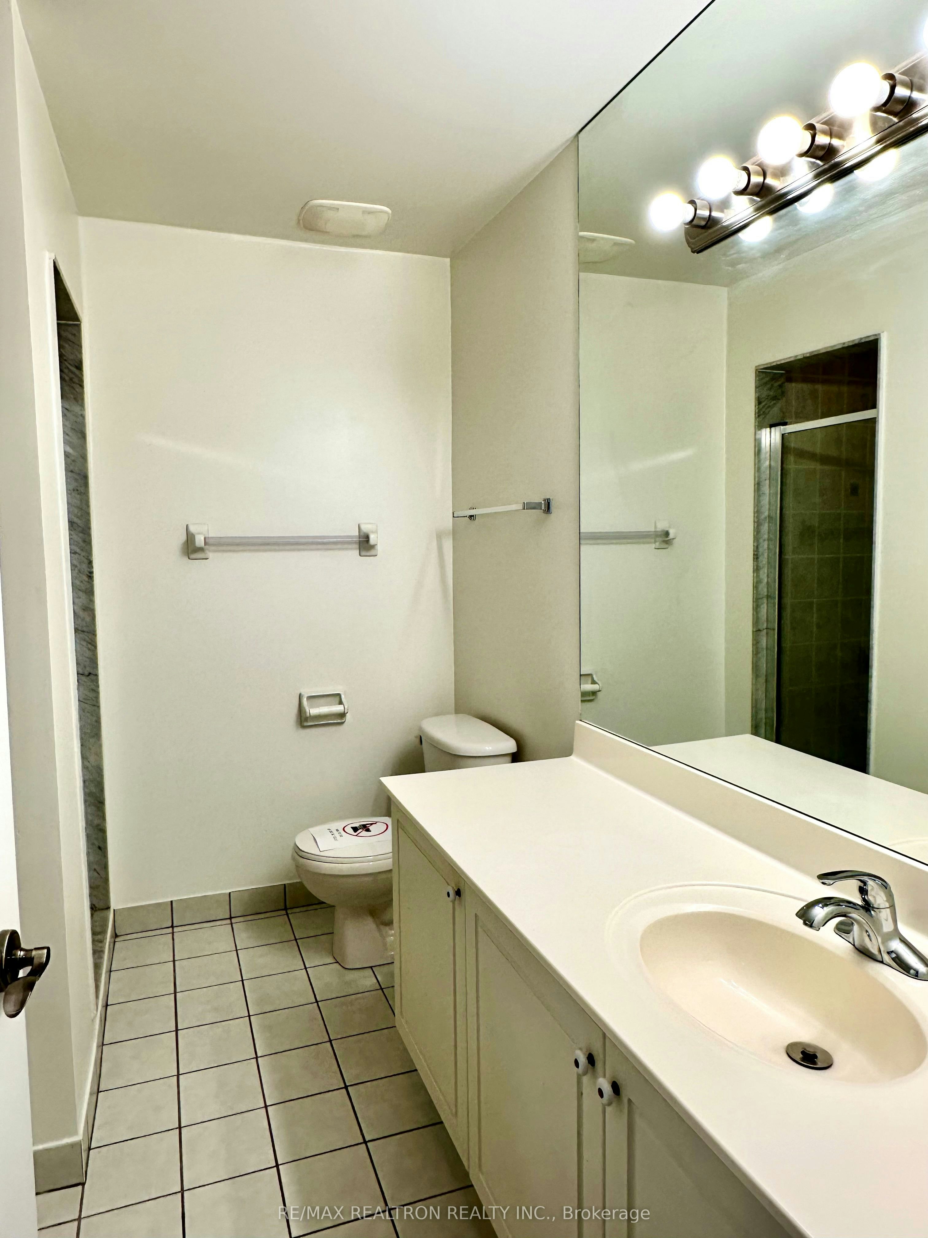 54 Times Avenue, Markham, ON, L3T 7Y1 - 21
