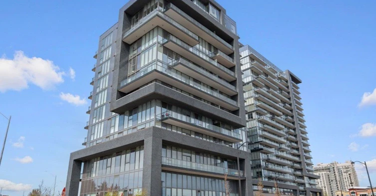 216W-10 Gatineau Drive, Vaughan, ON, L4J 0L2