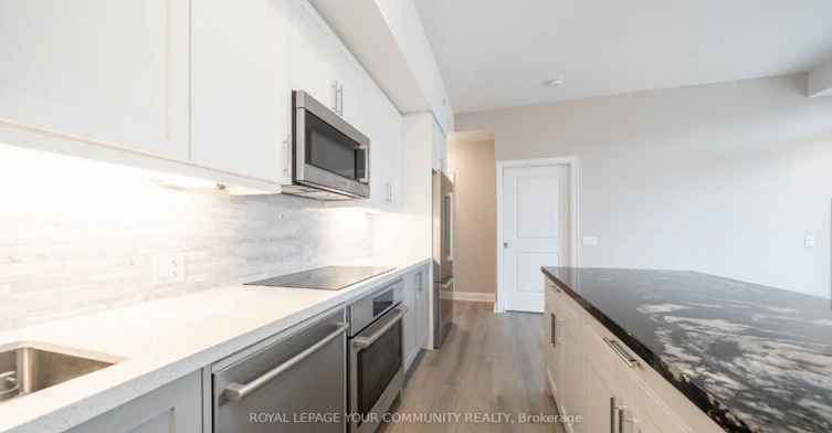 216W-10 Gatineau Drive, Vaughan, ON, L4J 0L2 - 7