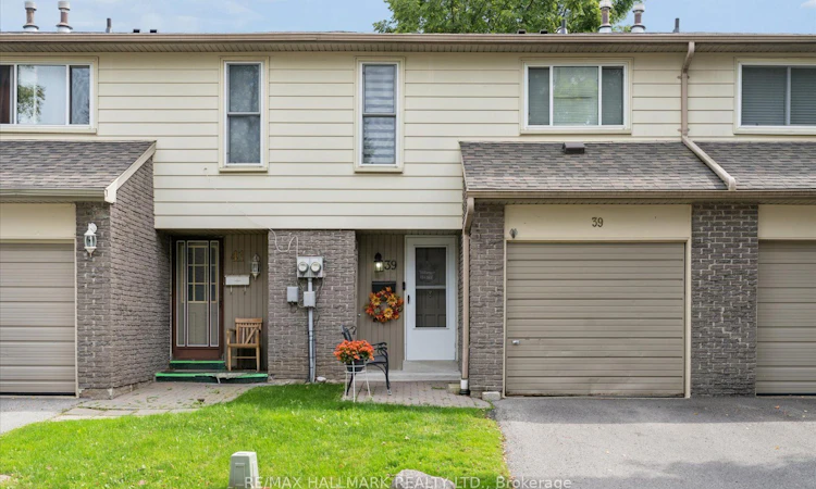 69-39 Camelot Way
