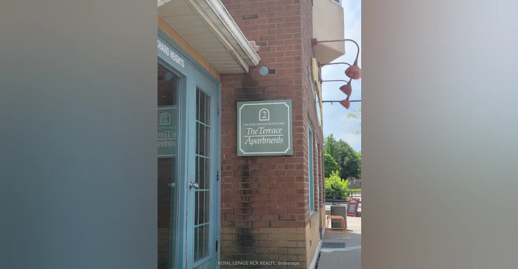 248-2 Orchard Heights Boulevard, Aurora, ON, L4G 3W3 - 4