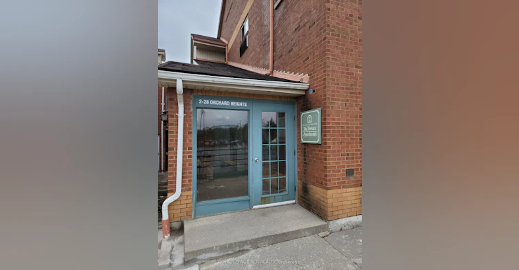 248-2 Orchard Heights Boulevard, Aurora, ON, L4G 3W3 - 3