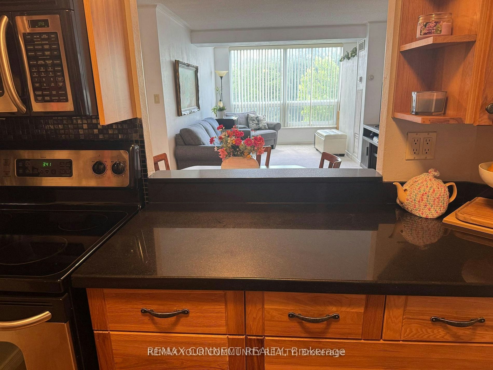 221-326 Major Mackenzie Drive E, Richmond Hill, ON, L4C 8T4