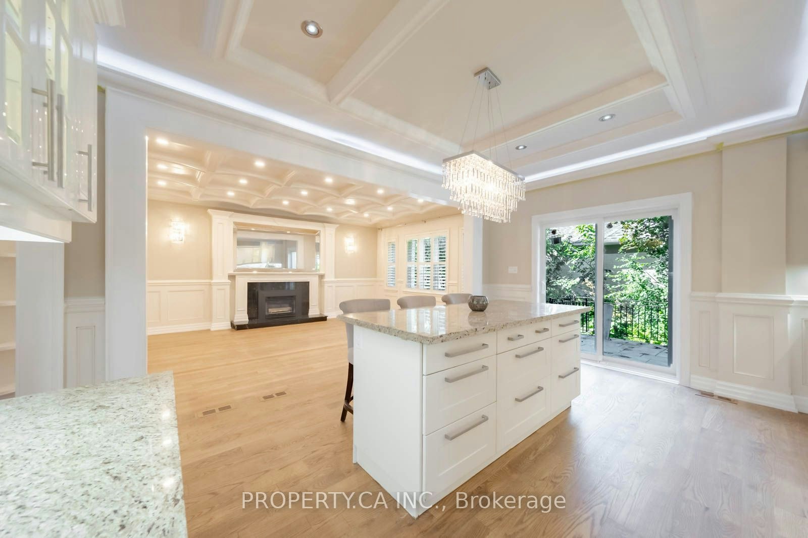 76 Concord Road, Vaughan, ON, L4J 3M3 - 7