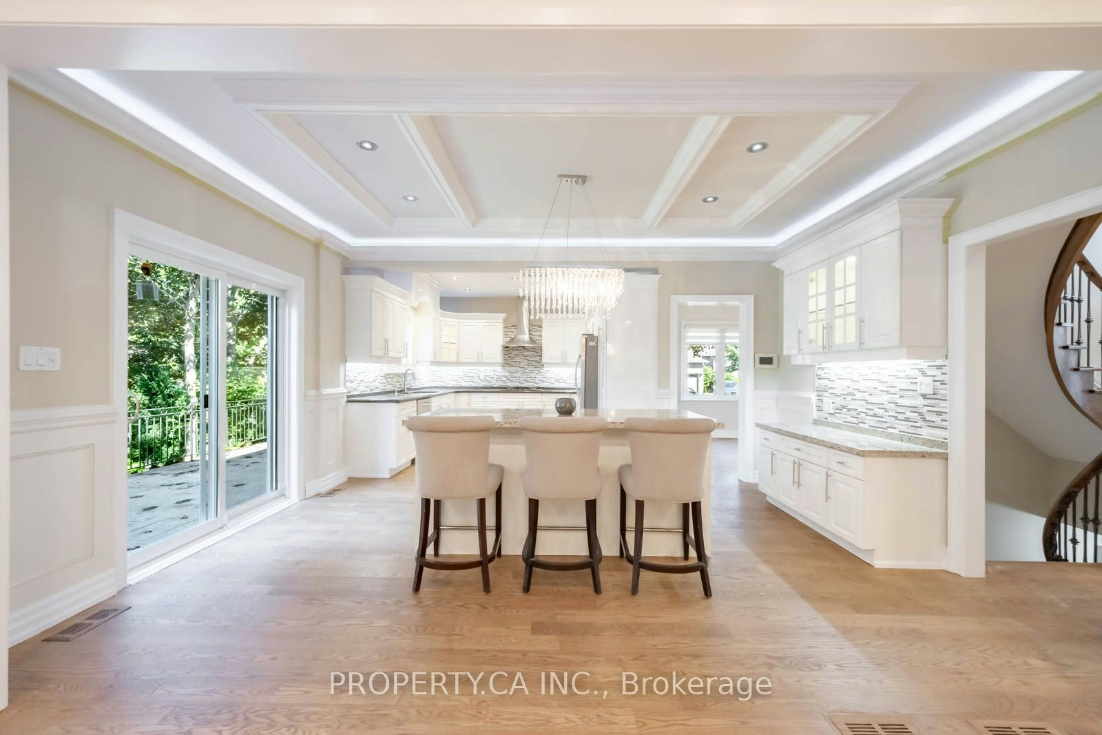 76 Concord Road, Vaughan, ON, L4J 3M3 - 12
