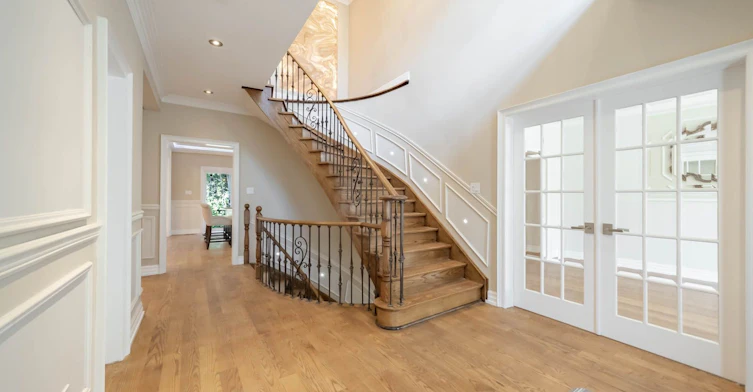 76 Concord Road, Vaughan, ON, L4J 3M3 - 4