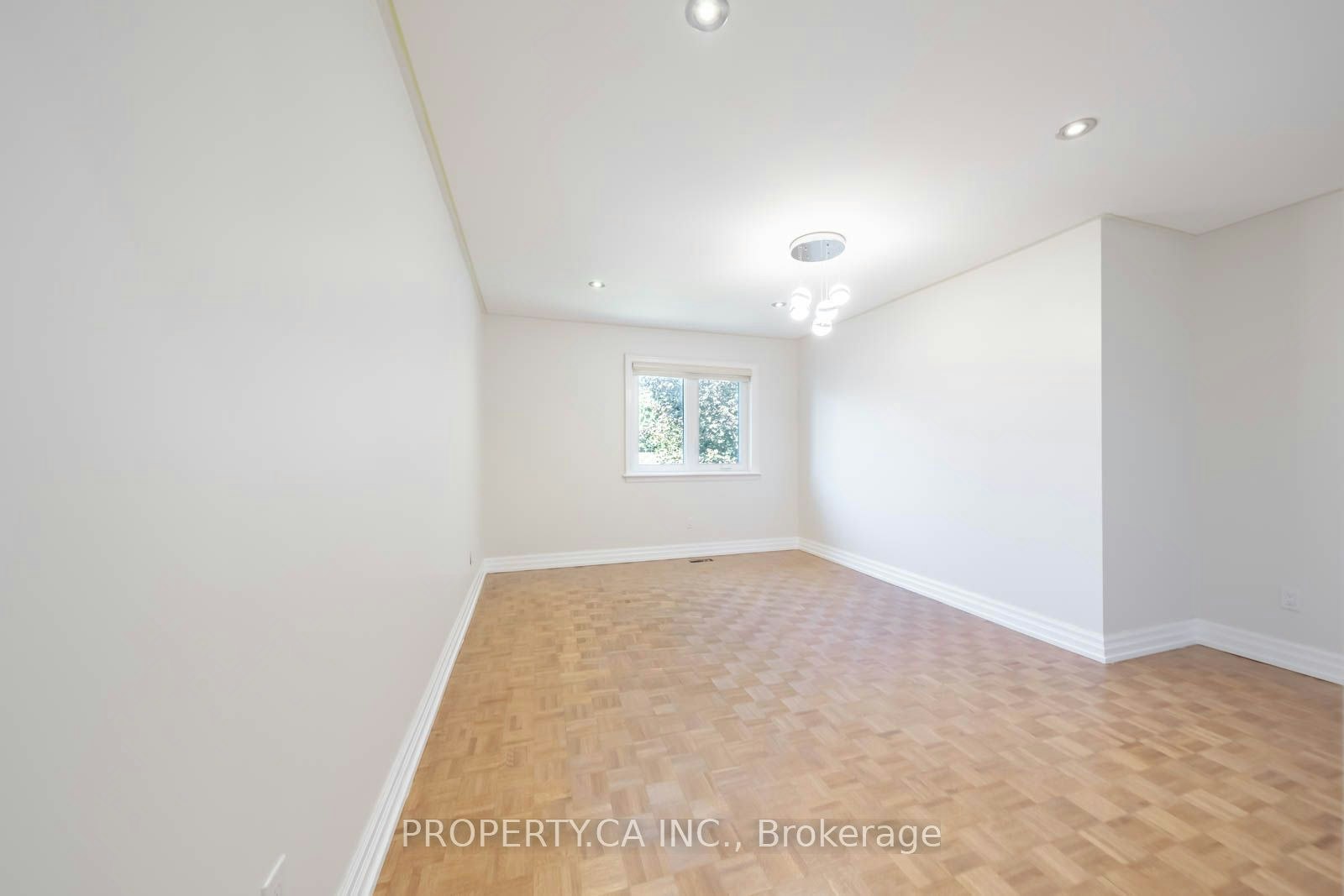 76 Concord Road, Vaughan, ON, L4J 3M3 - 18