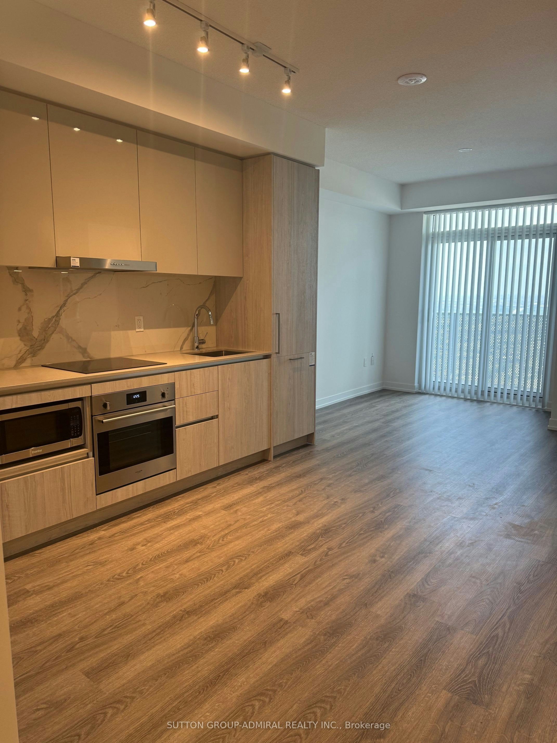 4910-195 Commerce Street, Vaughan, ON, L4K 0P9 - 5