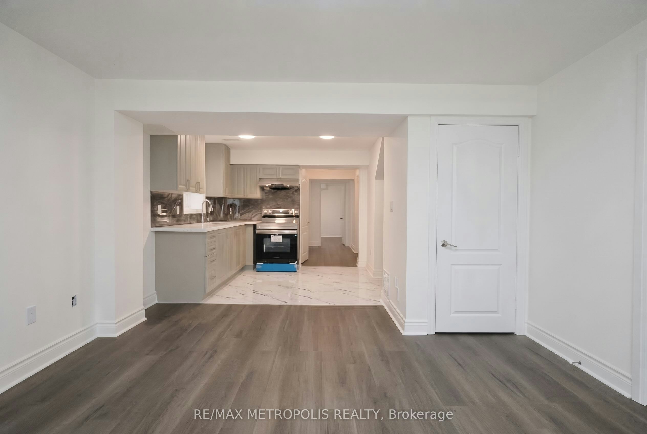 Bsmt-11 Huron Lane, Bradford West Gwillimbury, ON, L3Z 0N2 - 3
