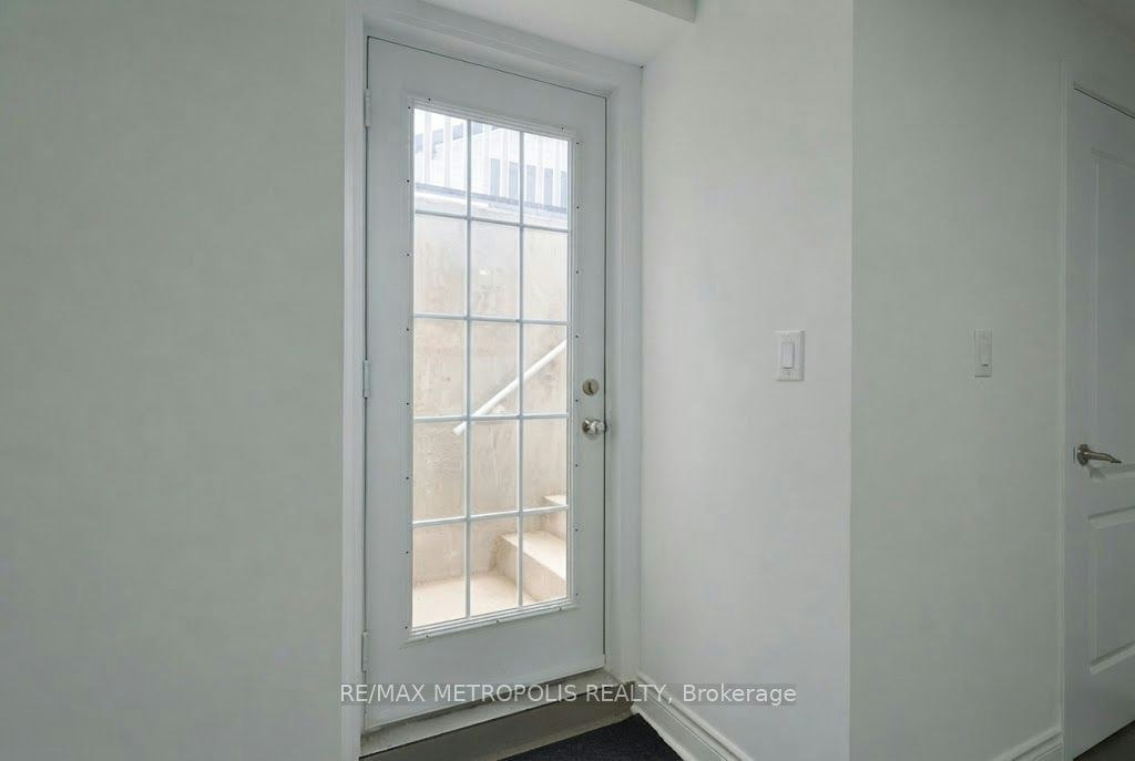 Bsmt-11 Huron Lane, Bradford West Gwillimbury, ON, L3Z 0N2 - 14