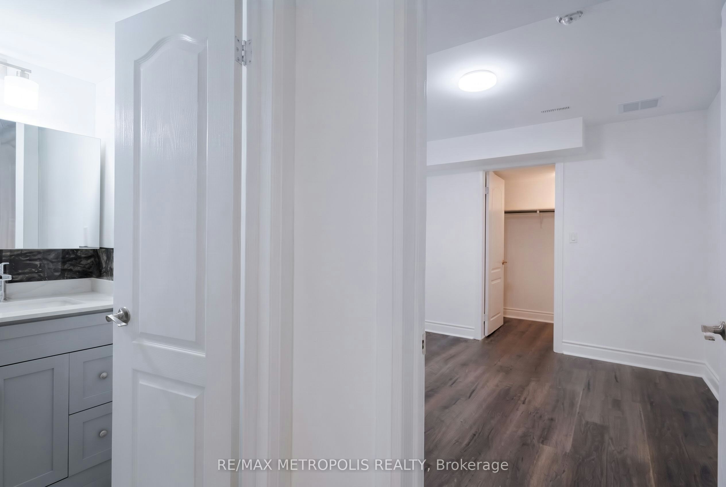 Bsmt-11 Huron Lane, Bradford West Gwillimbury, ON, L3Z 0N2 - 10