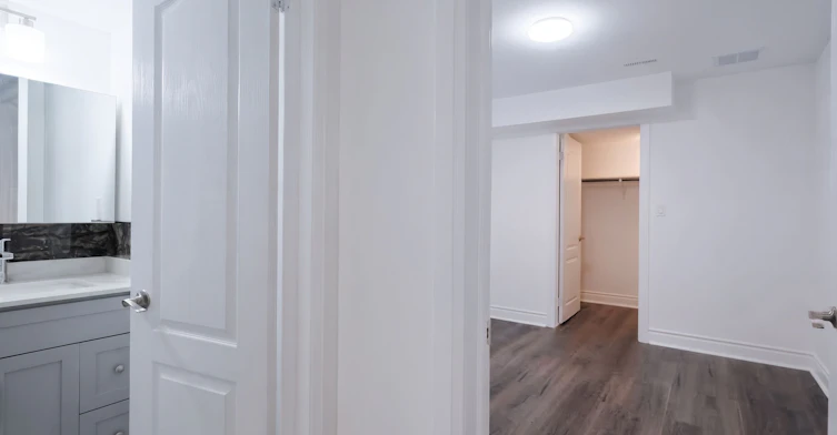 Bsmt-11 Huron Lane, Bradford West Gwillimbury, ON, L3Z 0N2 - 10