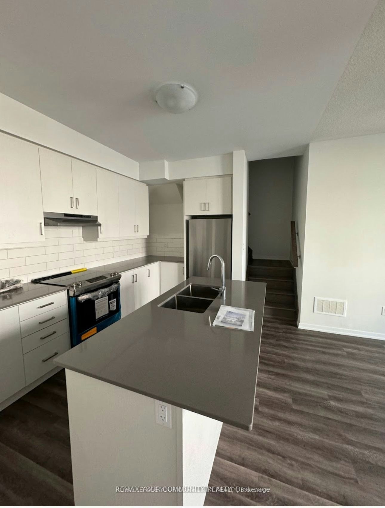 130-11 Almond Blossom Mews, Vaughan, ON, L4K 0N7 - 4