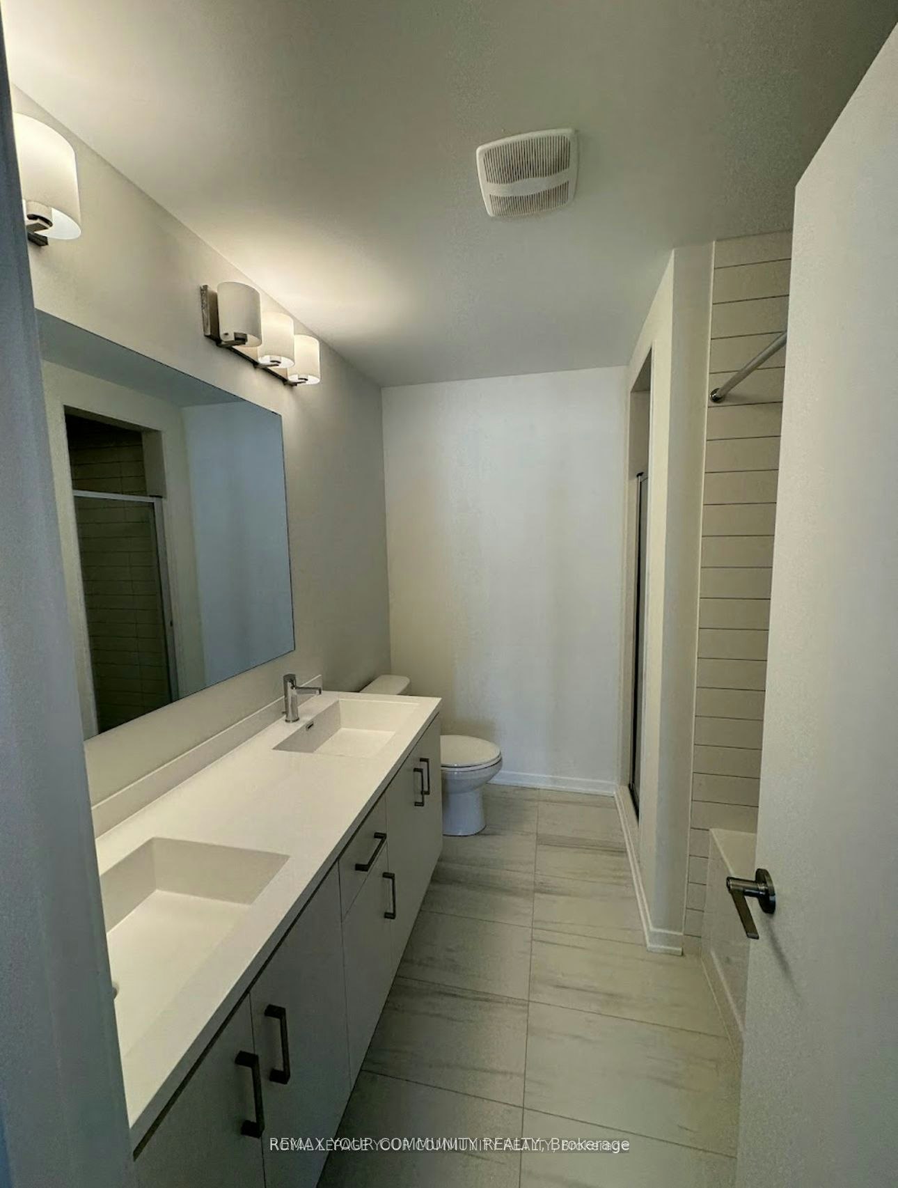 130-11 Almond Blossom Mews, Vaughan, ON, L4K 0N7 - 7
