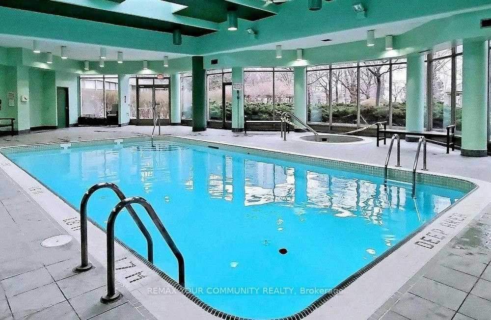 310-7 Townsgate Drive, Vaughan, ON, L4J 7Z9 - 29