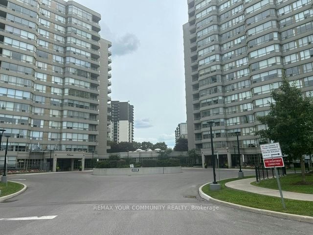 310-7 Townsgate Drive, Vaughan, ON, L4J 7Z9 - 4