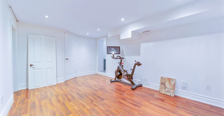 5154 Aurora Road, Whitchurch-Stouffville, ON, L4A 7X4 - 19