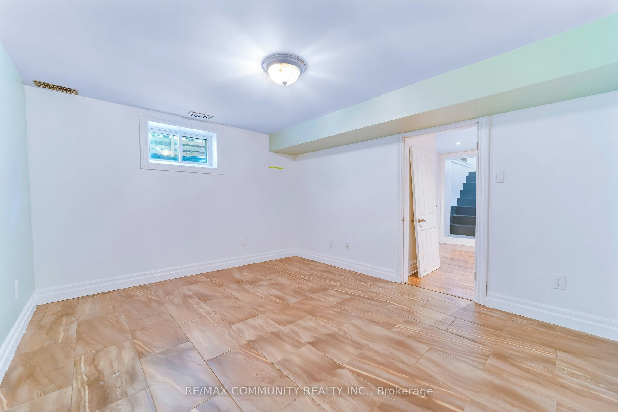 5154 Aurora Road, Whitchurch-Stouffville, ON, L4A 7X4 - 23