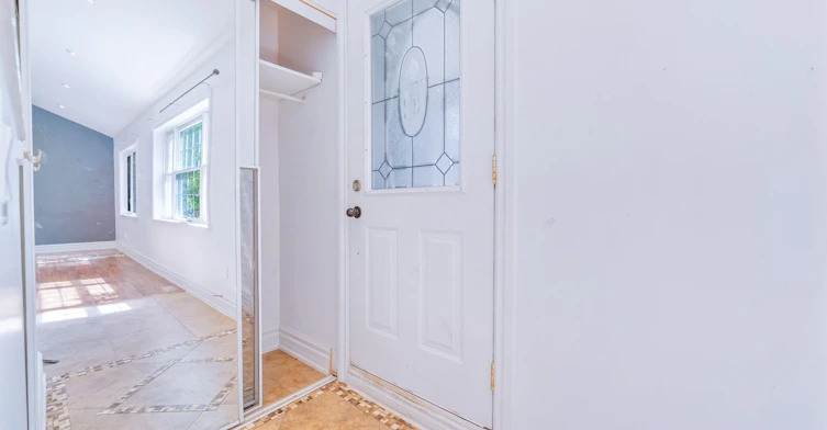 5154 Aurora Road, Whitchurch-Stouffville, ON, L4A 7X4 - 7