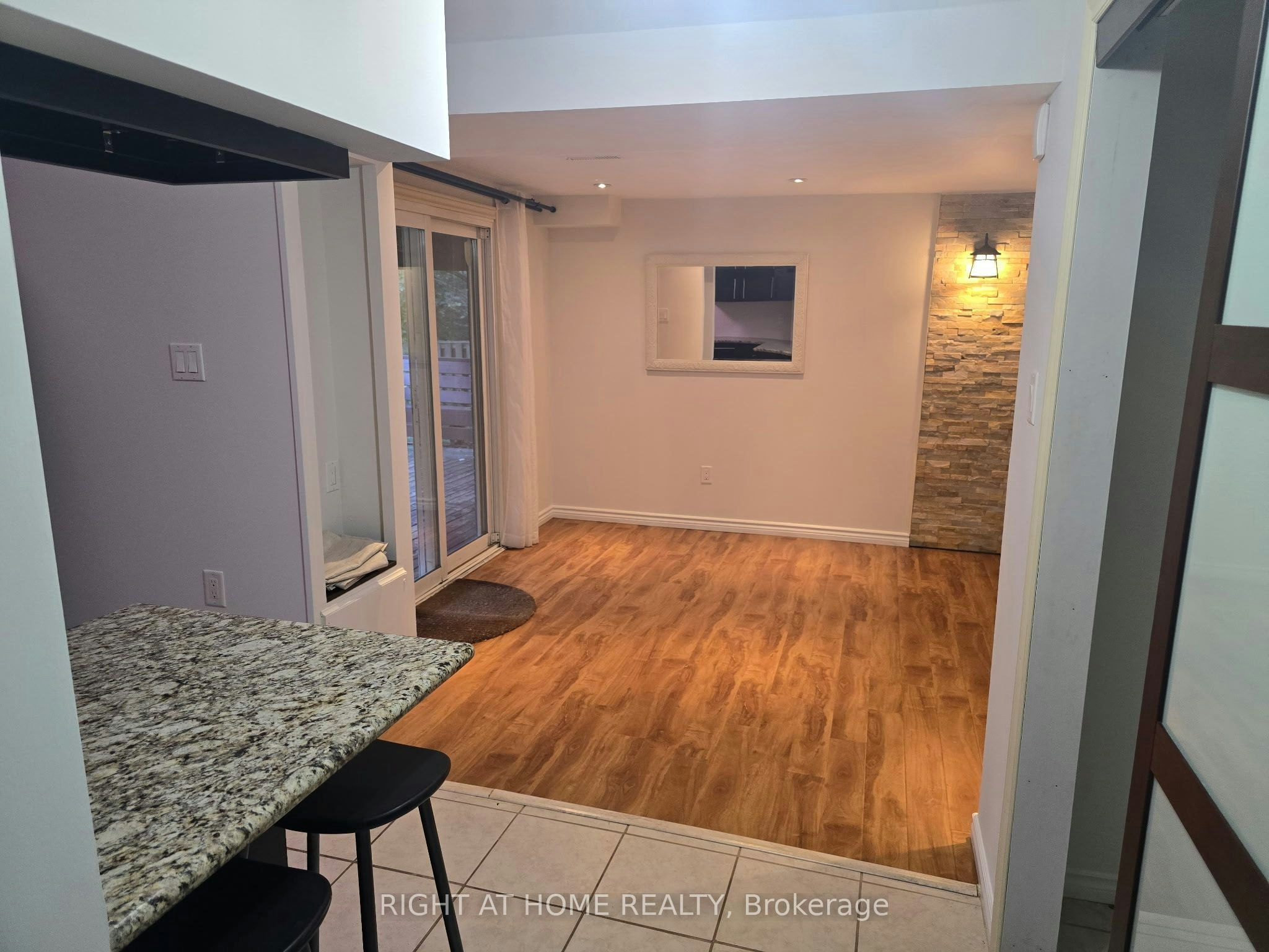 20 Lippincott Court, Richmond Hill, ON, L4C 7M4 - 5