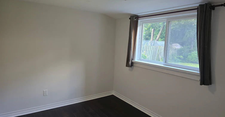 20 Lippincott Court, Richmond Hill, ON, L4C 7M4 - 4