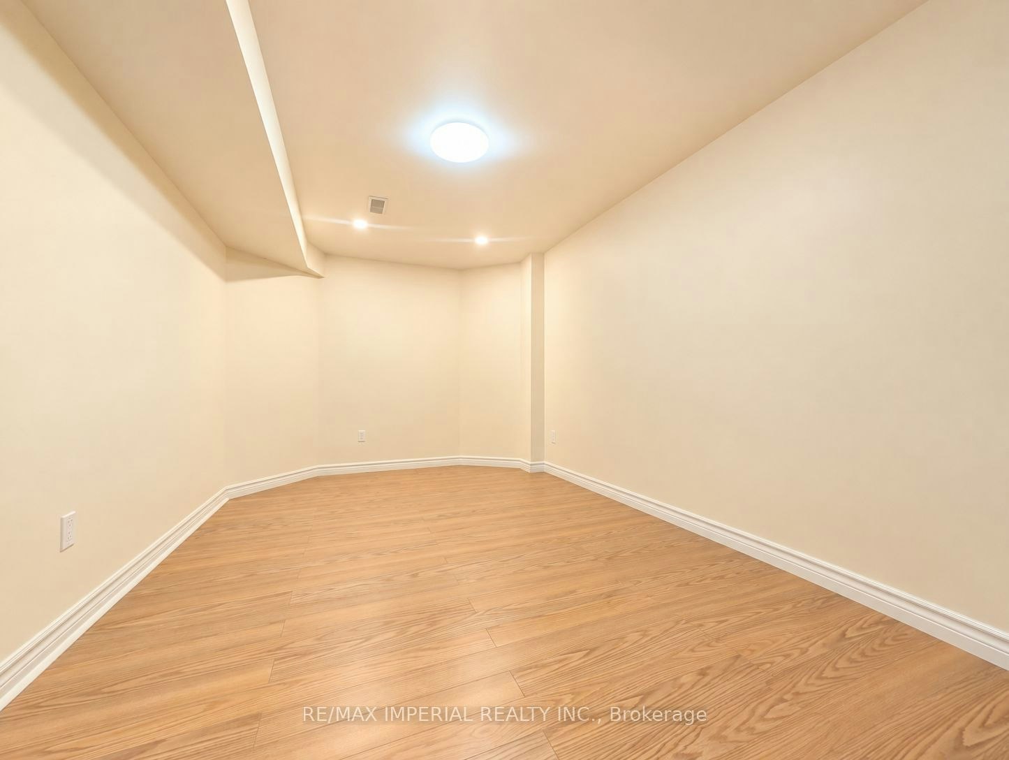 BSMT-234 Old Colony Road, Richmond Hill, ON, L4E 5B9 - 14