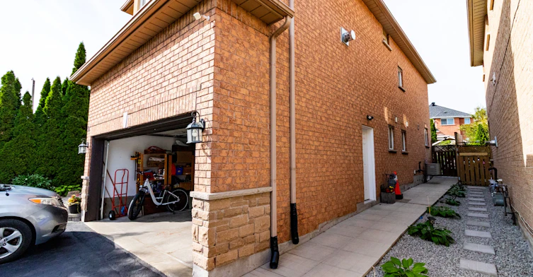 34 Linda Margaret Crescent, Richmond Hill, ON, L4S 2B6 - 3
