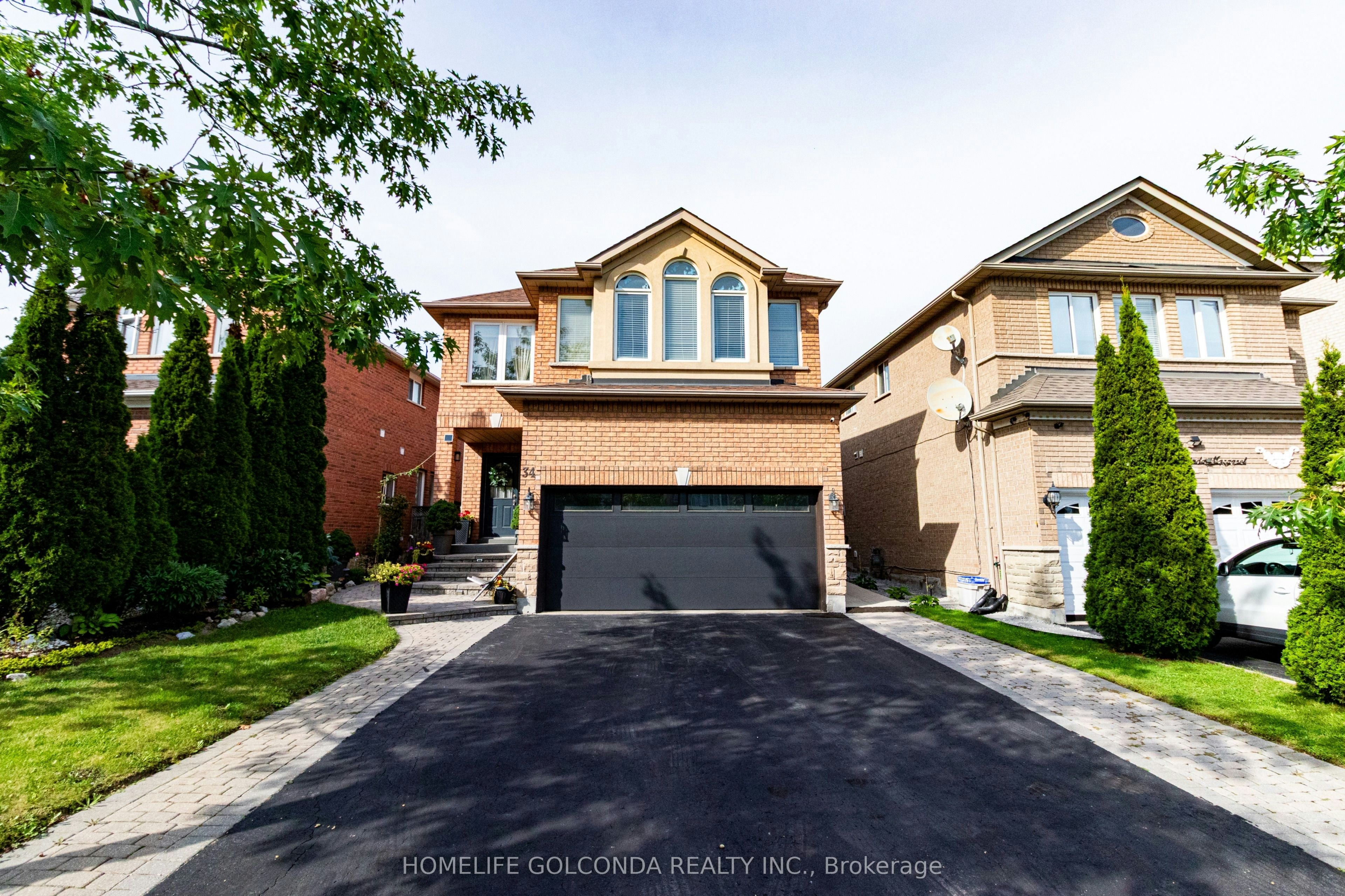 34 Linda Margaret Crescent, Richmond Hill, ON, L4S 2B6