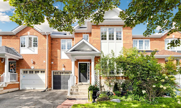 260 Flagstone Way
