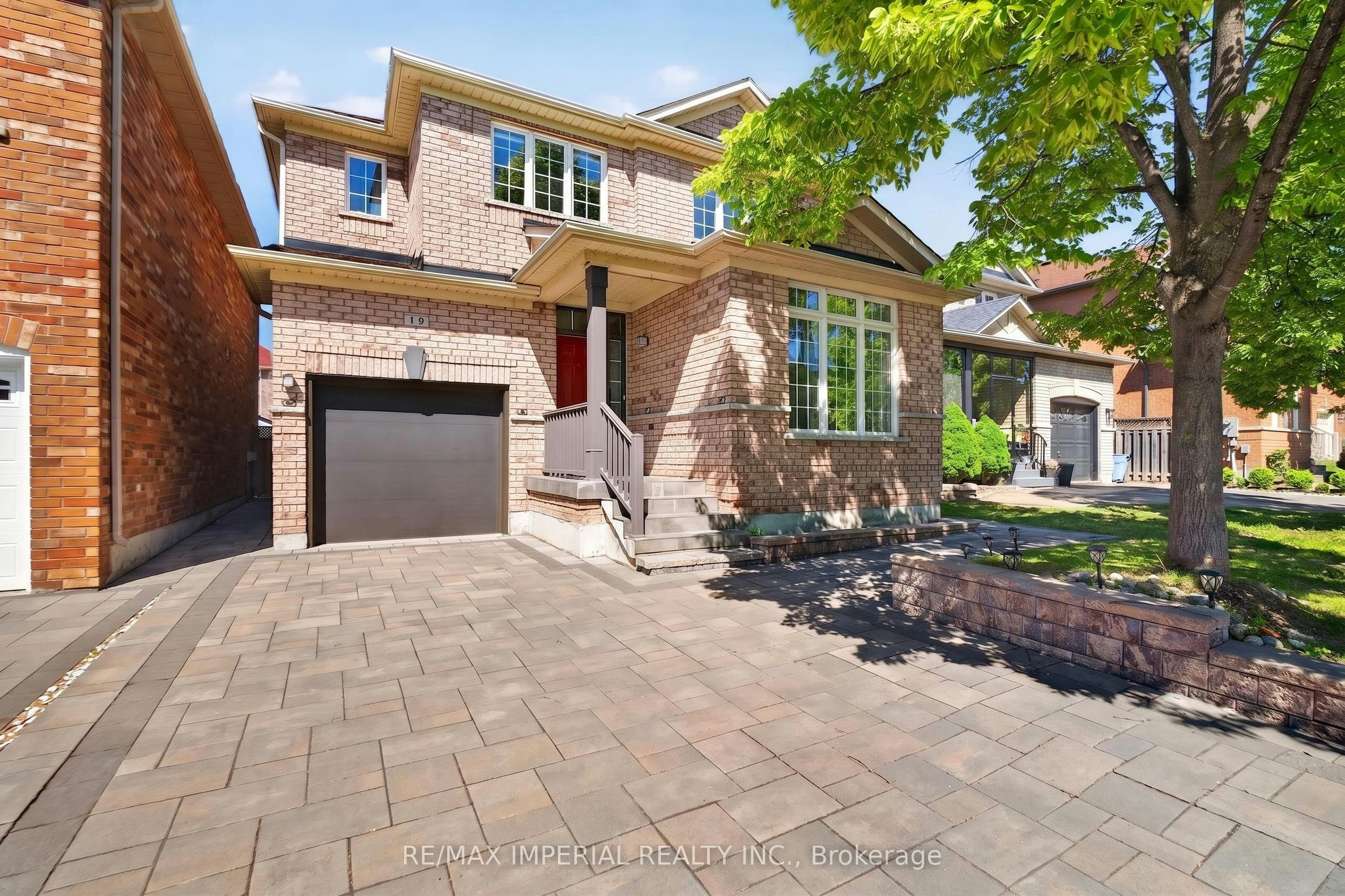 18 Davidoff Street, Markham, ON, L6E 1P6