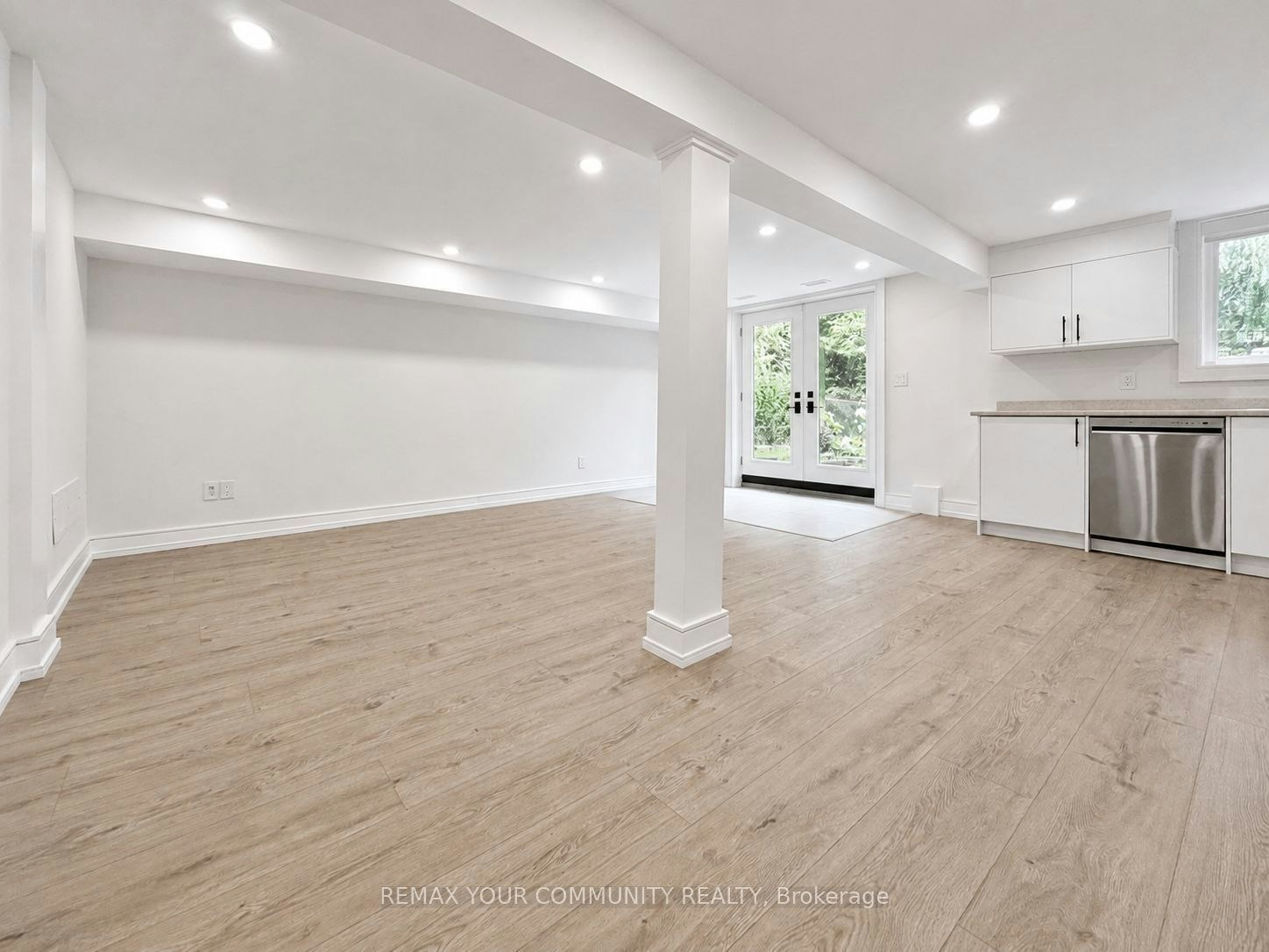 BSMT-969 Wildwood Drive, Newmarket, ON, L3Y 2B4 - 21
