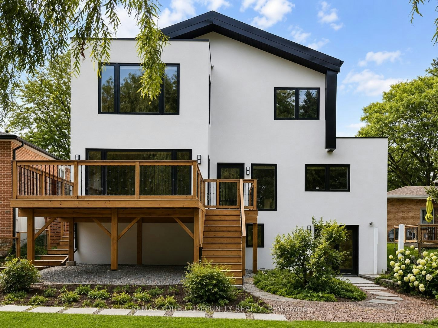 BSMT-969 Wildwood Drive, Newmarket, ON, L3Y 2B4 - 5