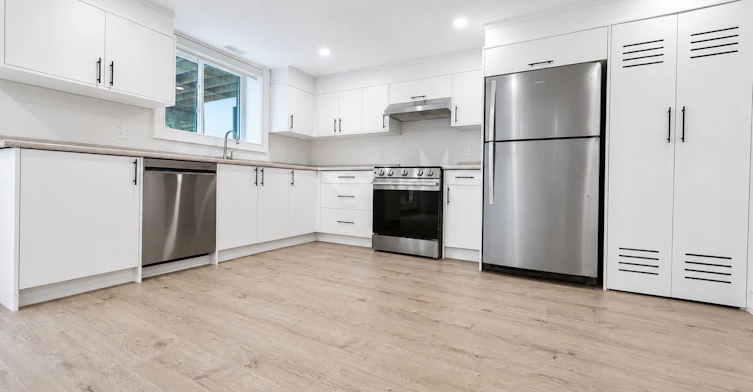 BSMT-969 Wildwood Drive, Newmarket, ON, L3Y 2B4 - 10