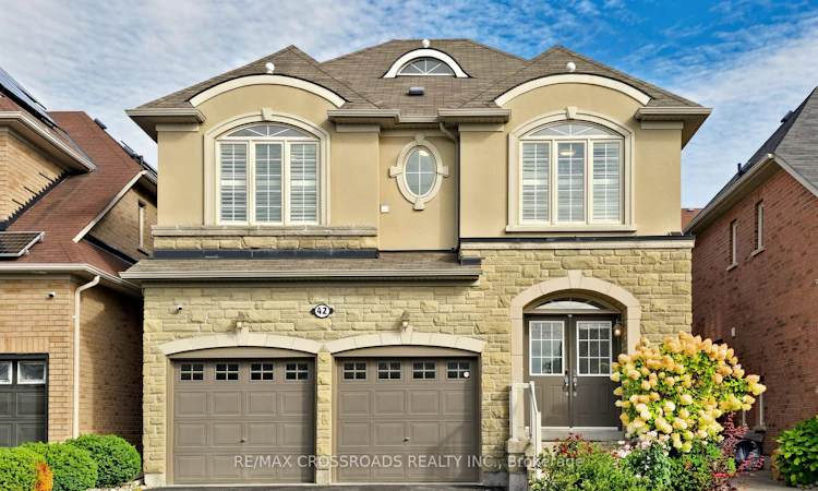 42 Bowkett Drive