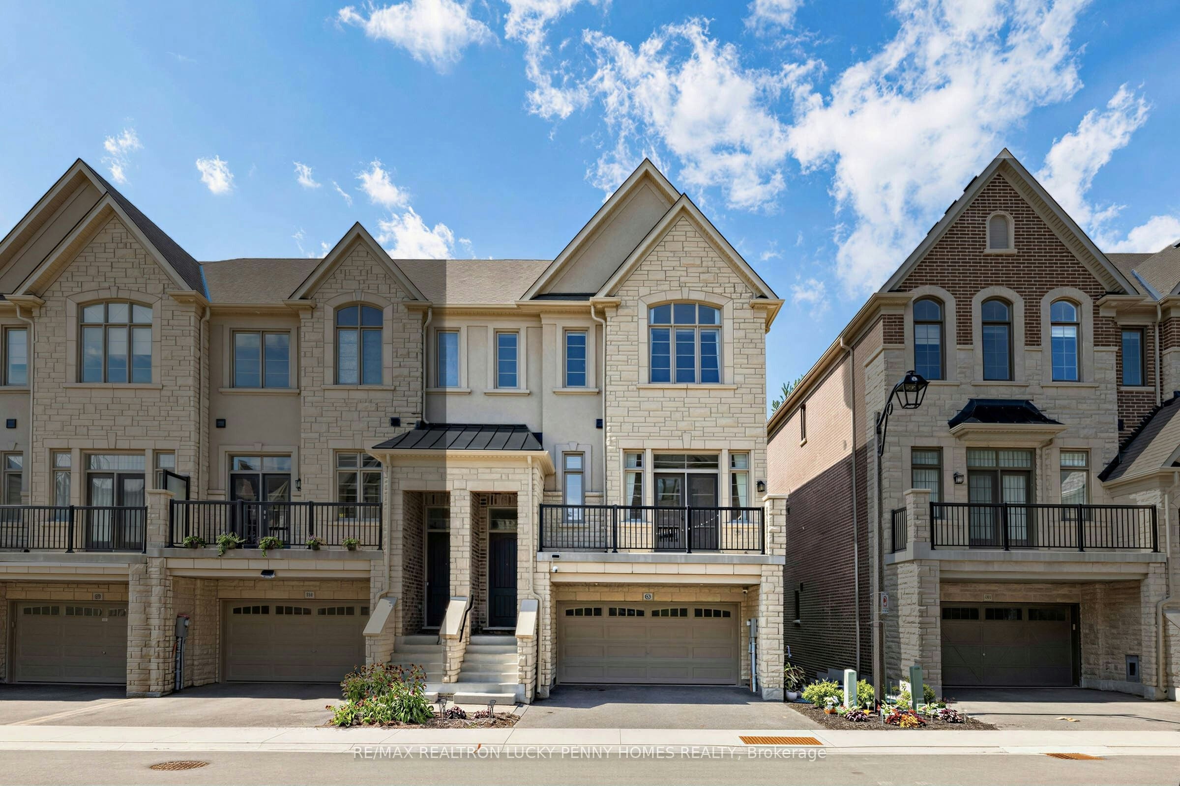 82 West Village Lane, Markham, ON, L6C 3L5