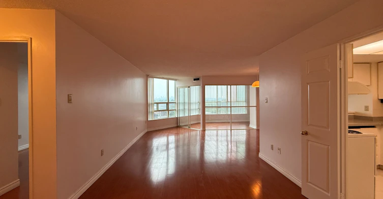 714-7805 Bayview Avenue, Markham, ON, L3T 7N1 - 4
