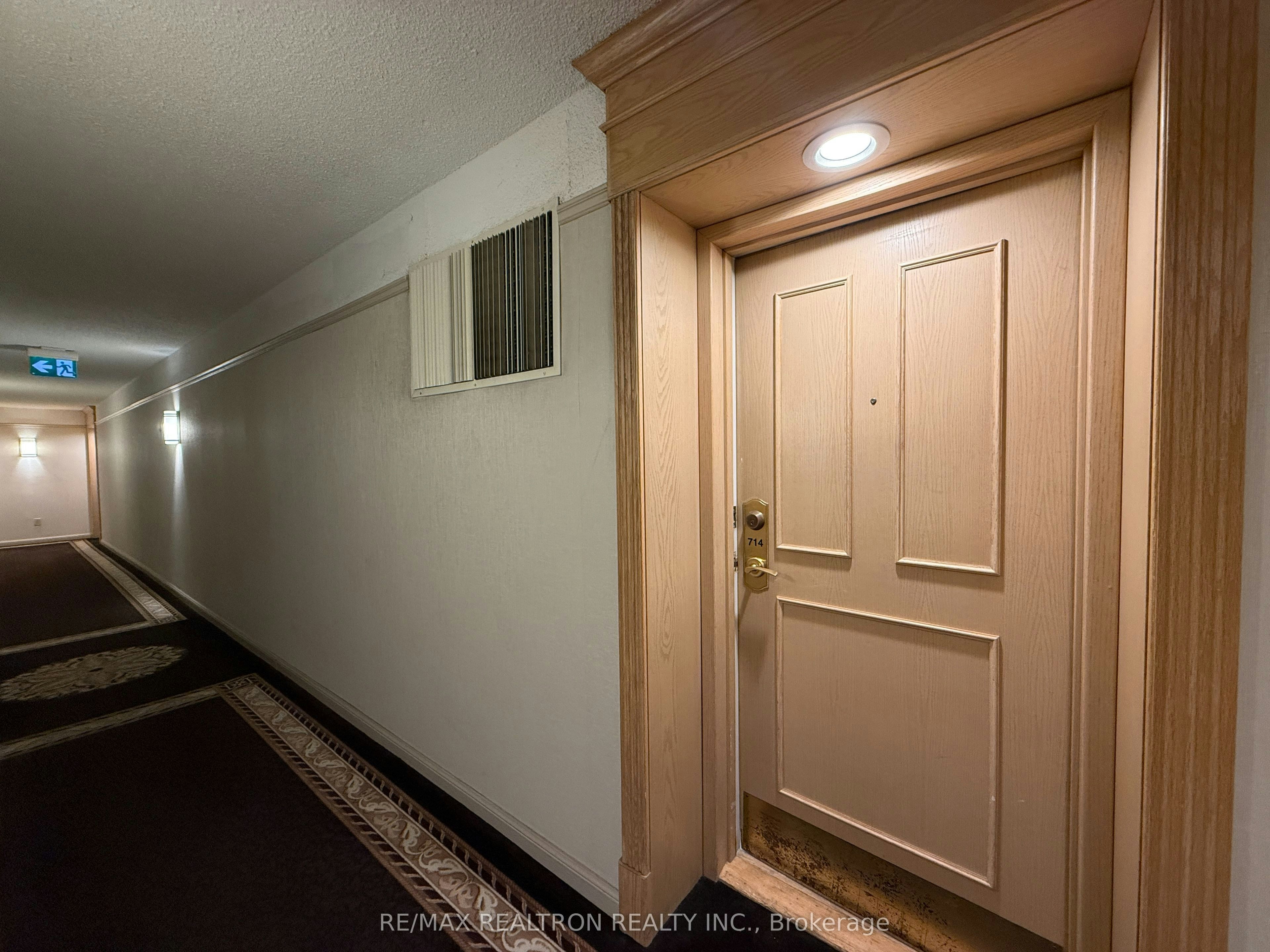 714-7805 Bayview Avenue, Markham, ON, L3T 7N1 - 2
