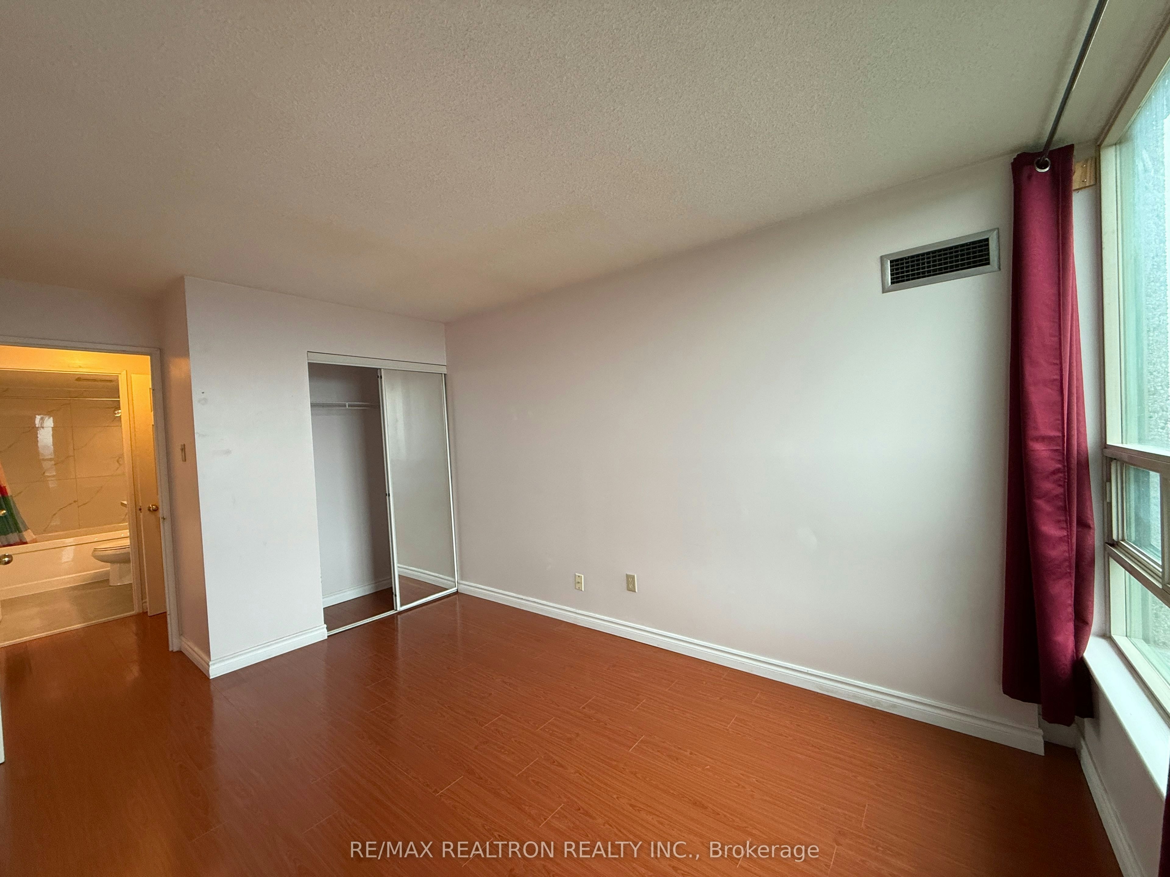 714-7805 Bayview Avenue, Markham, ON, L3T 7N1 - 12