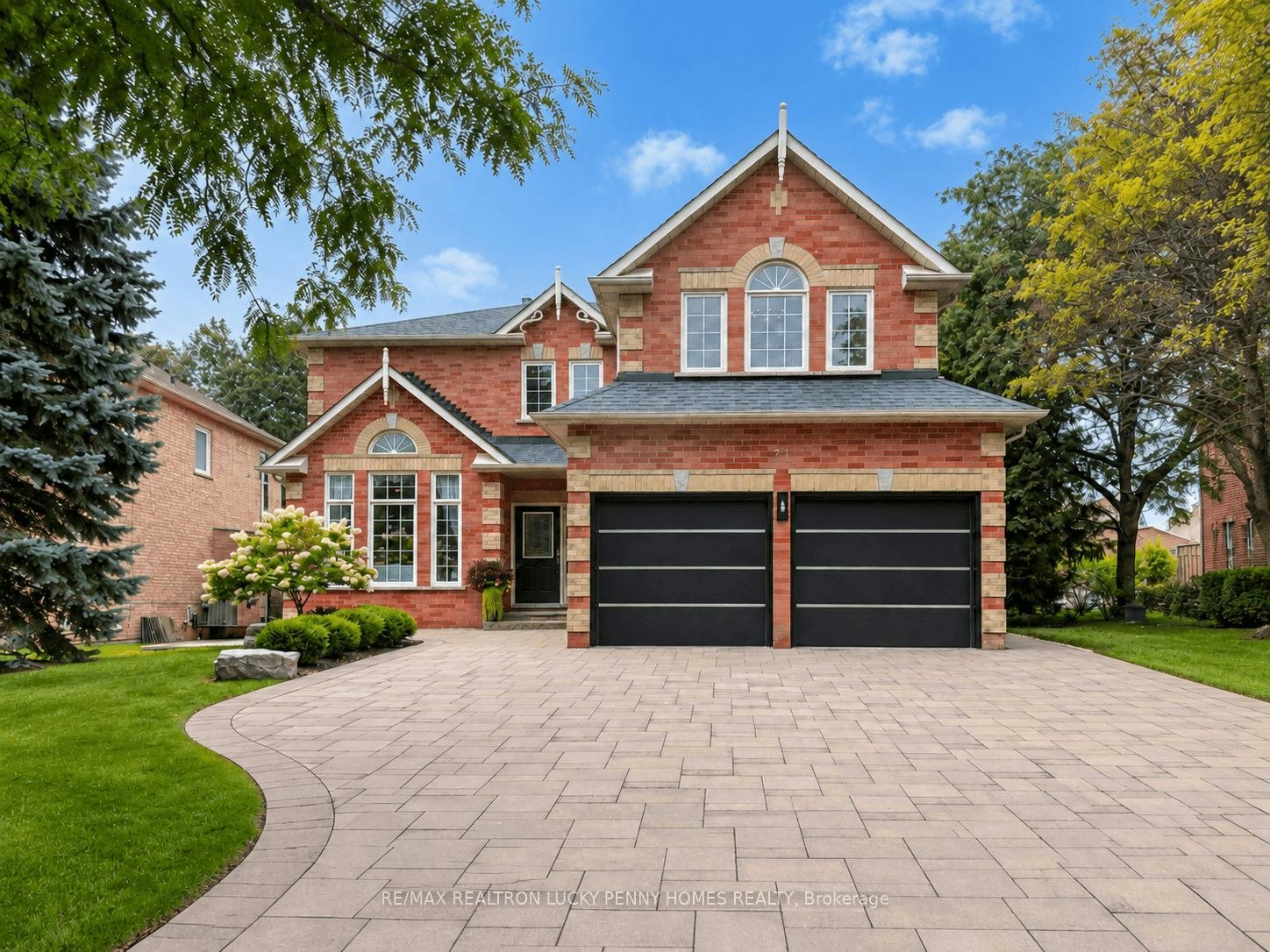 71 Fawnbrook Circle, Markham, ON, L3P 7V8