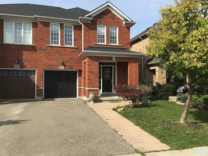 910 Isaac Phillips Way, Newmarket, ON, L3X 2Y8